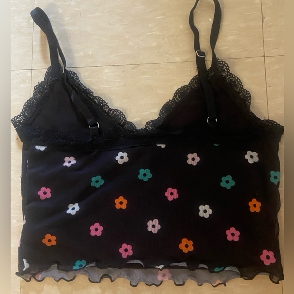 Floral flower black crop top! - Picture 2 of 3